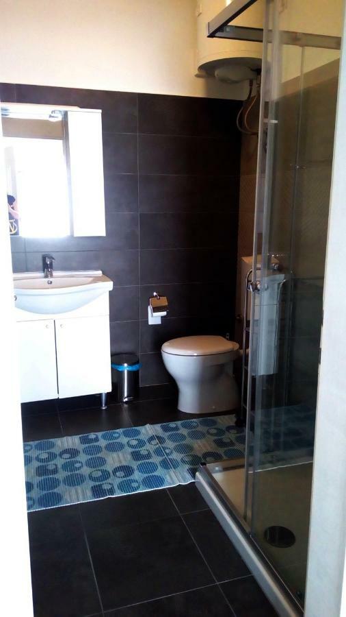 Apartmani Komunela Ουμάγκ Εξωτερικό φωτογραφία
