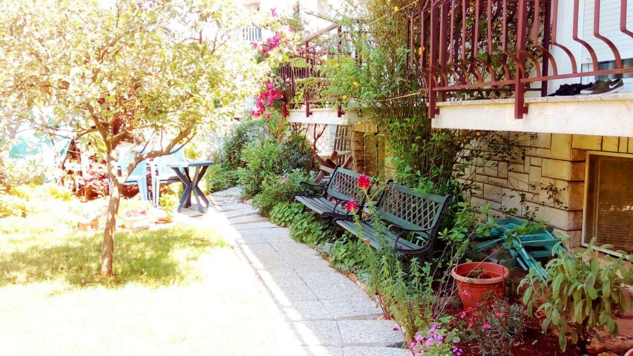Apartmani Komunela Ουμάγκ Εξωτερικό φωτογραφία