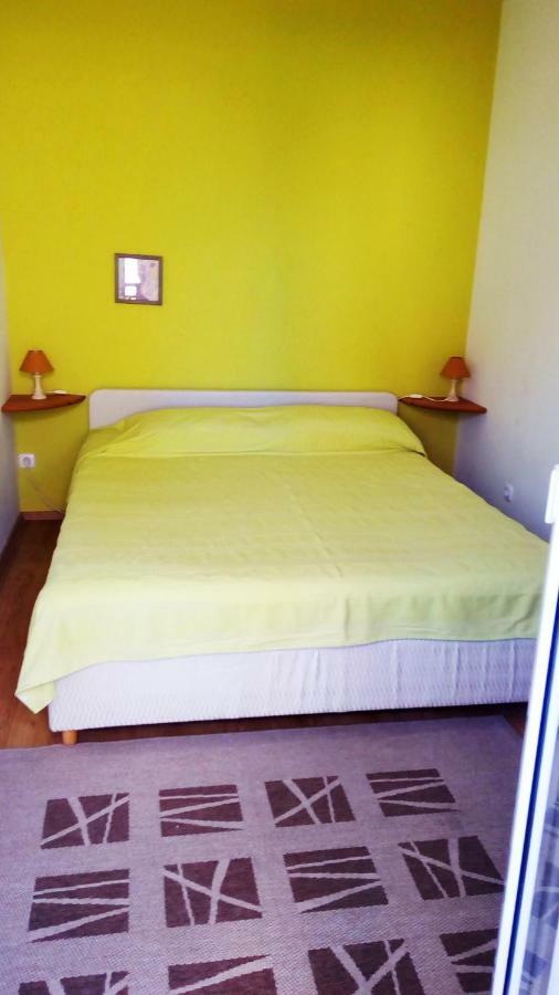 Apartmani Komunela Ουμάγκ Εξωτερικό φωτογραφία
