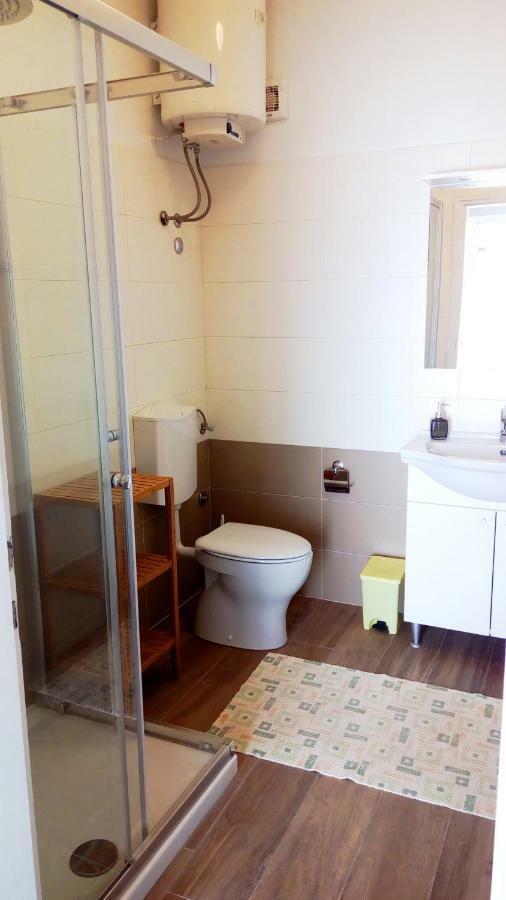 Apartmani Komunela Ουμάγκ Εξωτερικό φωτογραφία