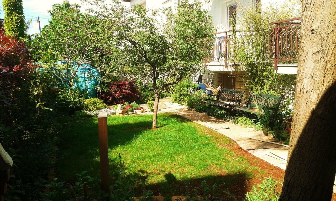 Apartmani Komunela Ουμάγκ Εξωτερικό φωτογραφία