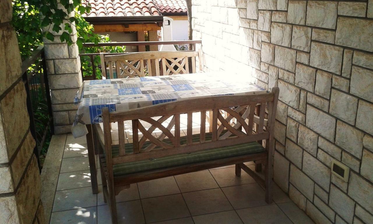 Apartmani Komunela Ουμάγκ Εξωτερικό φωτογραφία