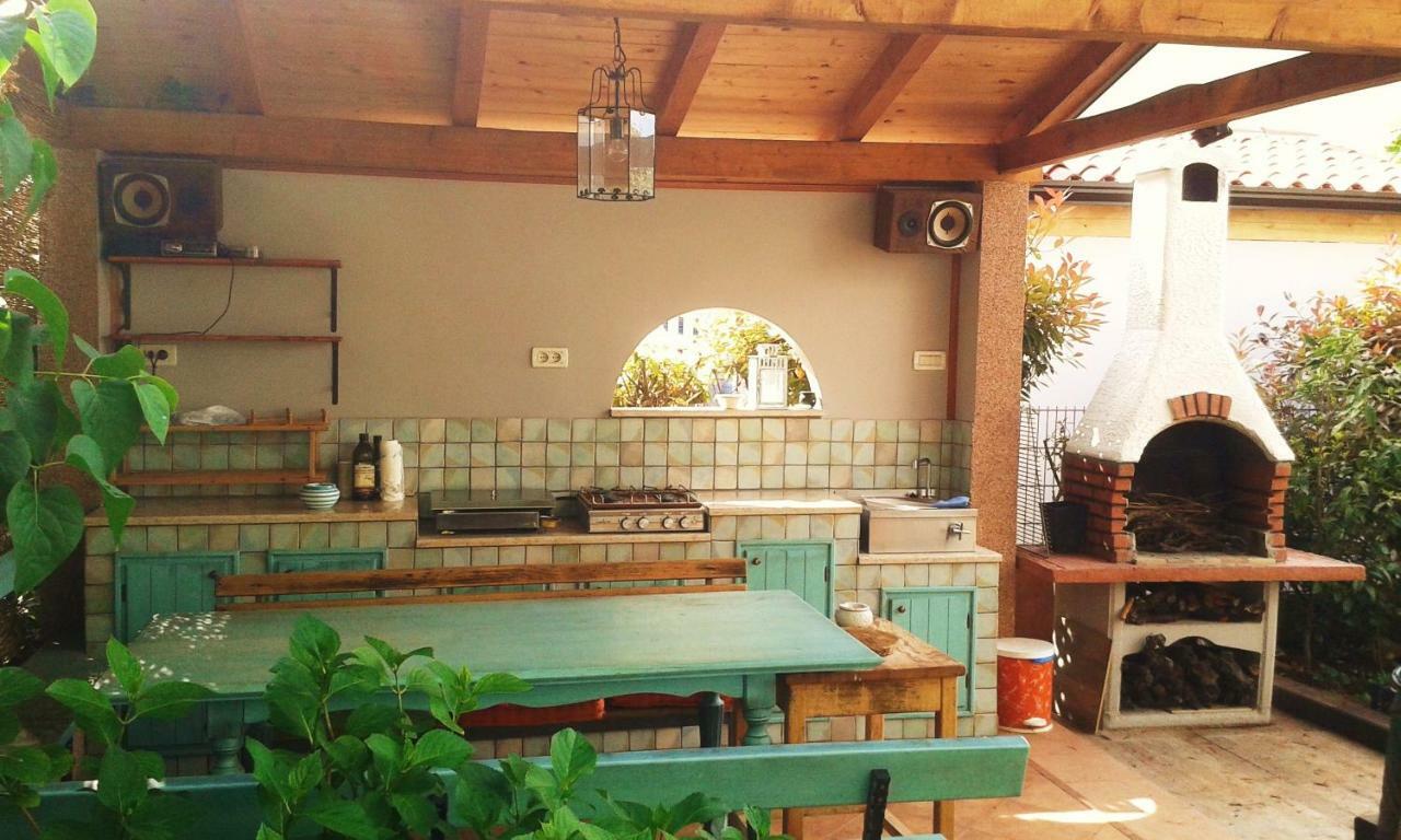 Apartmani Komunela Ουμάγκ Εξωτερικό φωτογραφία